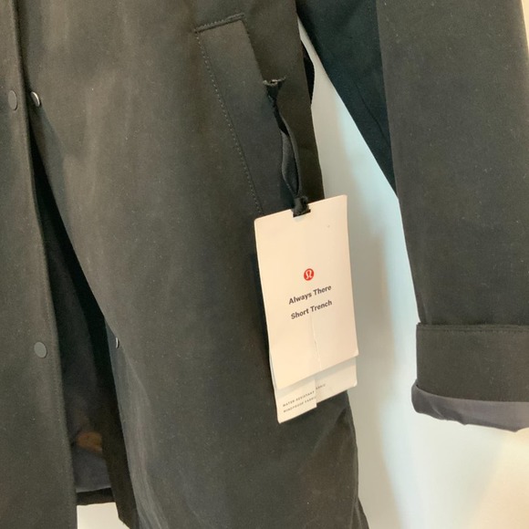NWT lululemon Always There Trench Coat Black - Picture 8 of 9
